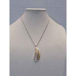Vintage Signed Best Two Tone Silver Gold Oyster Shell Pendant Necklace Coastal